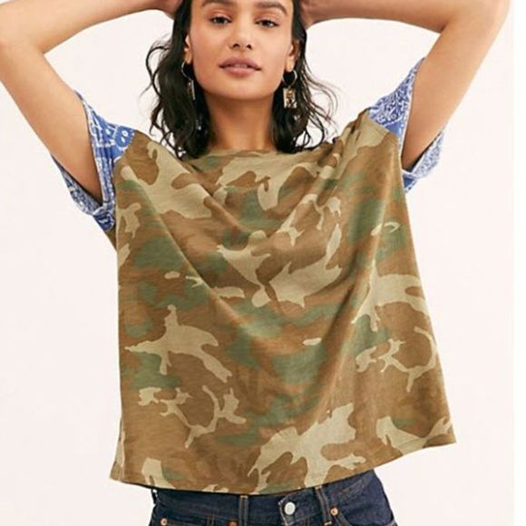 Free People Tops - FREE PEOPLE printed clarity army camo tshirt XS